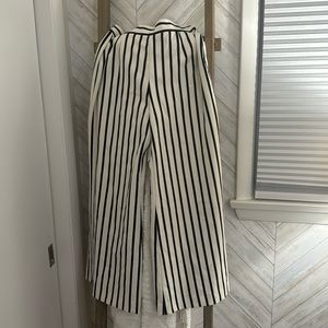 Insight woman’s pants